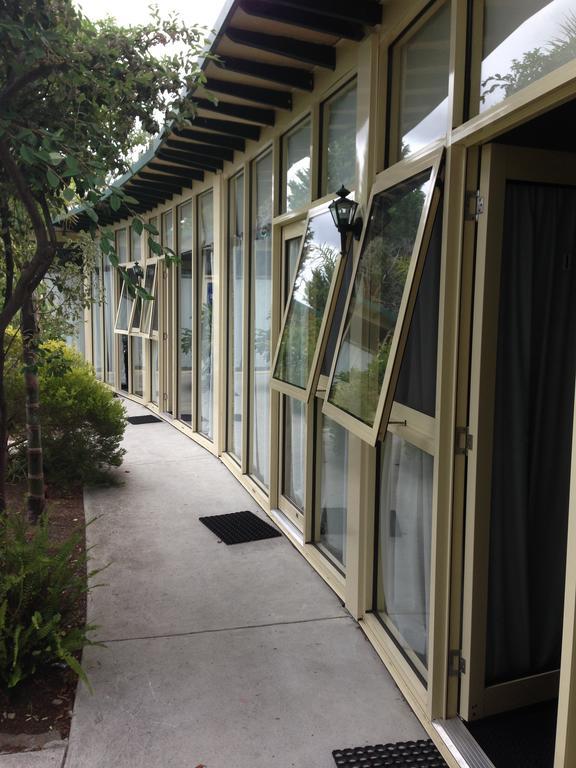 Mornington Peninsula Copper Lantern Motel מראה חיצוני תמונה