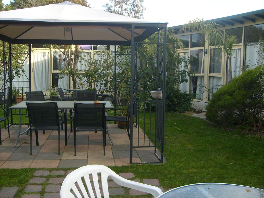 Mornington Peninsula Copper Lantern Motel מראה חיצוני תמונה
